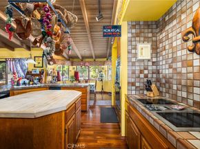 2421 Cliff Road, Upland CA 91784