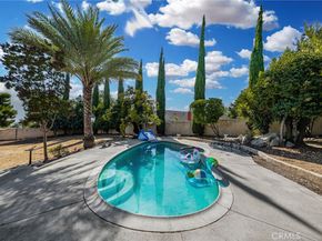 2421 Cliff Road, Upland CA 91784