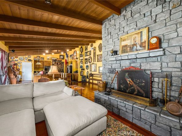 2421 Cliff Road, Upland CA 91784