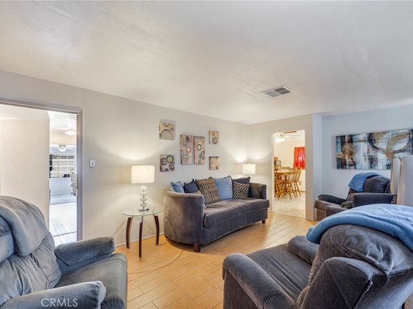 269 E 69th, Long Beach CA 90805