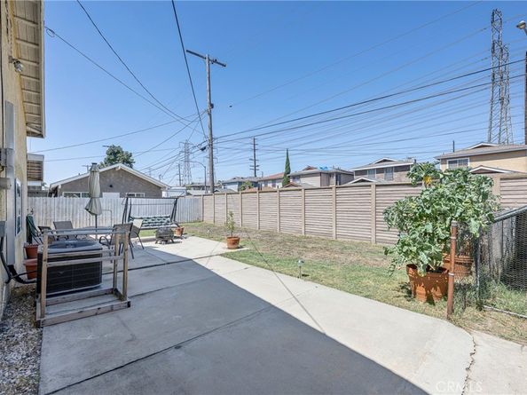 269 E 69th, Long Beach CA 90805