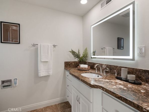19022 W Leadora Avenue, Glendora CA 91741
