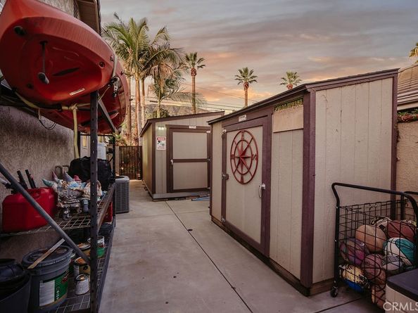19022 W Leadora Avenue, Glendora CA 91741