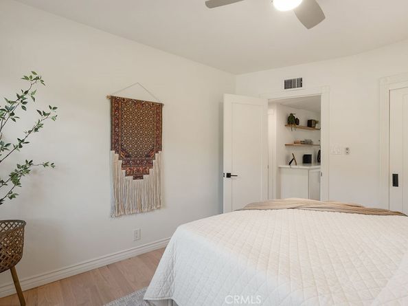 19022 W Leadora Avenue, Glendora CA 91741