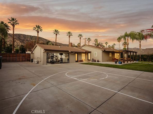19022 W Leadora Avenue, Glendora CA 91741