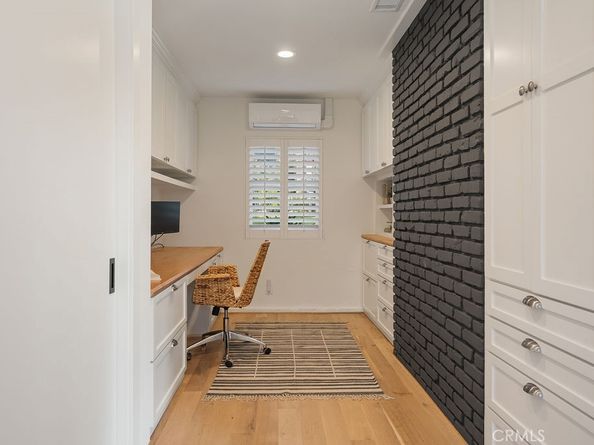 19022 W Leadora Avenue, Glendora CA 91741
