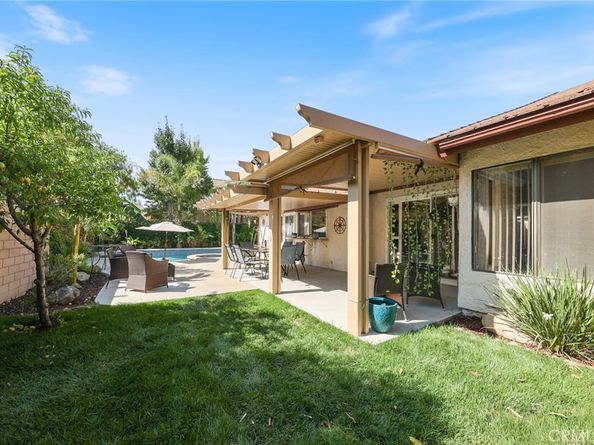 1184 E Meadow Wood Drive, Covina CA 91724