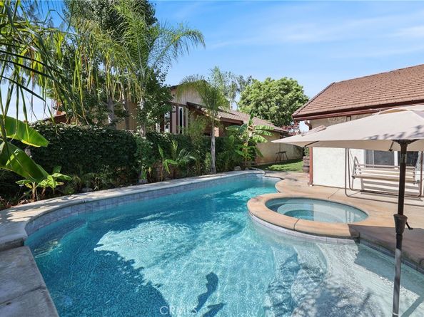 1184 E Meadow Wood Drive, Covina CA 91724