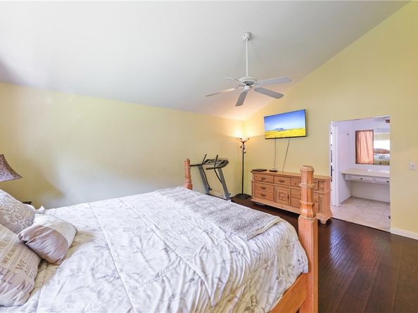 1184 E Meadow Wood Drive, Covina CA 91724