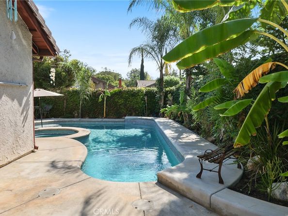 1184 E Meadow Wood Drive, Covina CA 91724