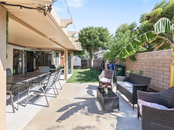 1184 E Meadow Wood Drive, Covina CA 91724