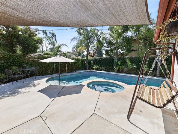 1184 E Meadow Wood Drive, Covina CA 91724