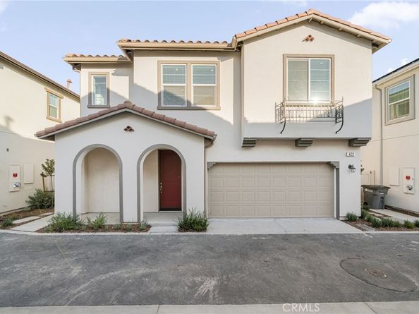 429 Willow Run Lane, Carson CA 90745