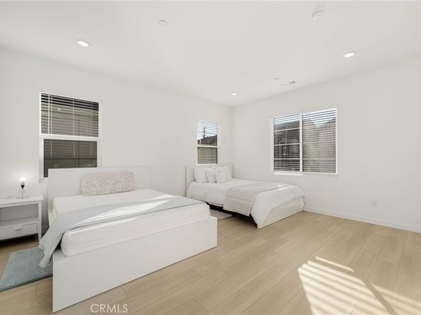 429 Willow Run Lane, Carson CA 90745