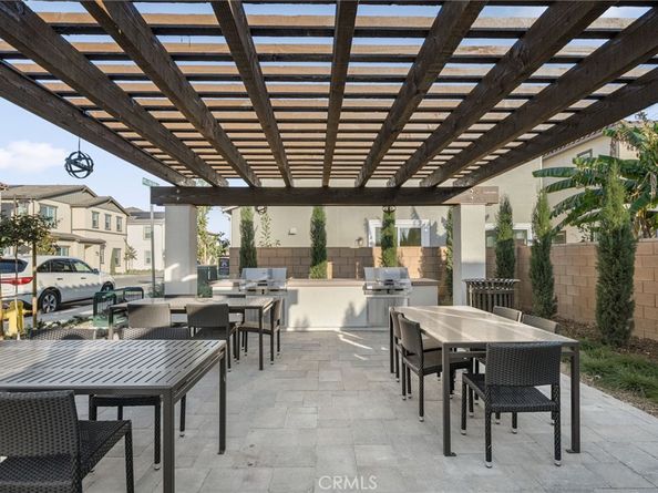 429 Willow Run Lane, Carson CA 90745