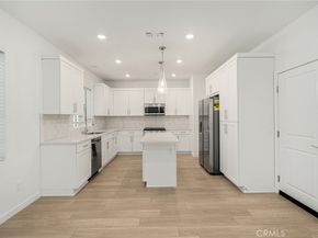 429 Willow Run Lane, Carson CA 90745