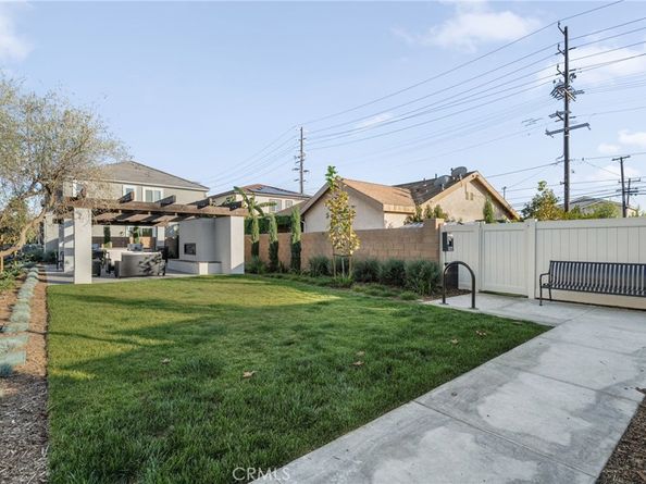 429 Willow Run Lane, Carson CA 90745