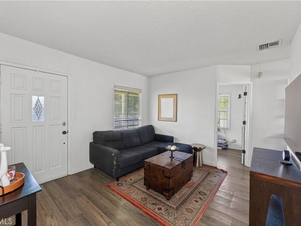 645 N Eighth Avenue, Upland CA 91786