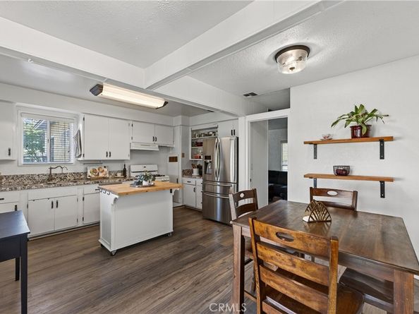 645 N Eighth Avenue, Upland CA 91786