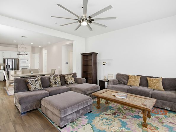 26161 Wyndemere Court, Escondido CA 92026