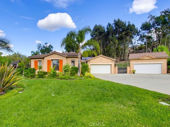 26161 Wyndemere Court, Escondido CA 92026