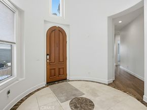 26161 Wyndemere Court, Escondido CA 92026