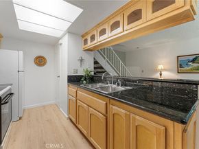 978 W Calle Del Sol 2, Azusa CA 91702