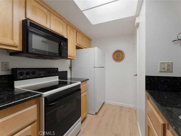 978 W Calle Del Sol 2, Azusa CA 91702