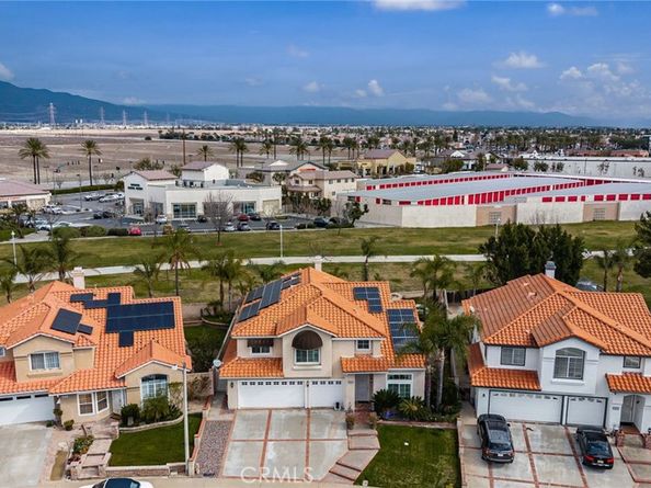 14282 Rideout Court, Fontana CA 92336