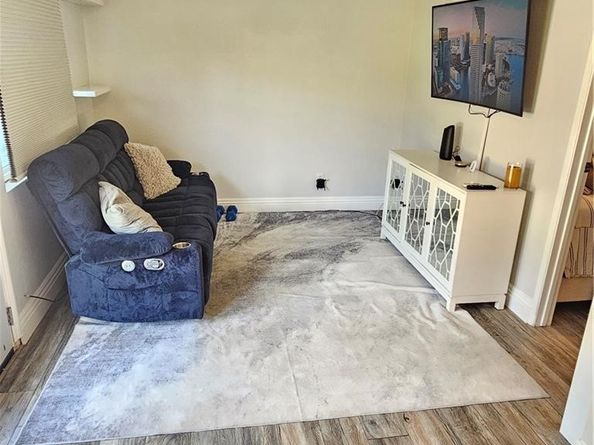 7418 Amigo, Reseda CA 91335