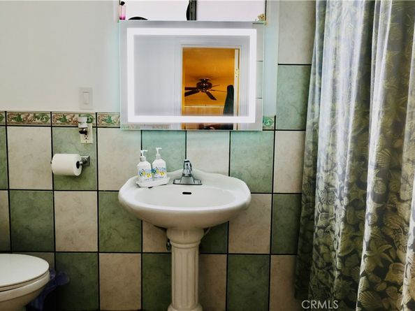 322 Joella, Monrovia CA 91016