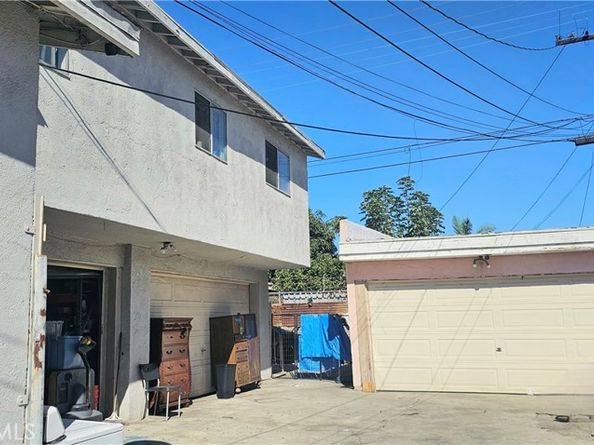 1715 E 70th, Los Angeles CA 90001