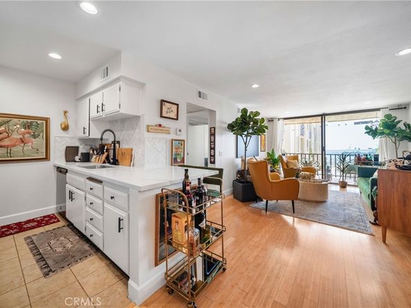 1140 E Ocean Boulevard 220, Long Beach CA 90802