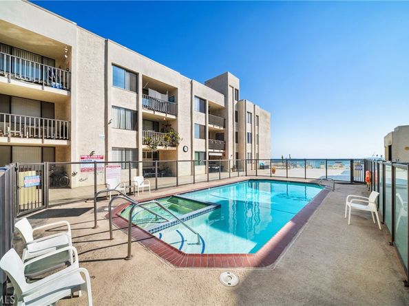 1140 E Ocean Boulevard 220, Long Beach CA 90802