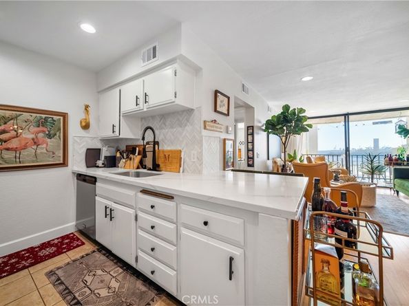 1140 E Ocean Boulevard 220, Long Beach CA 90802