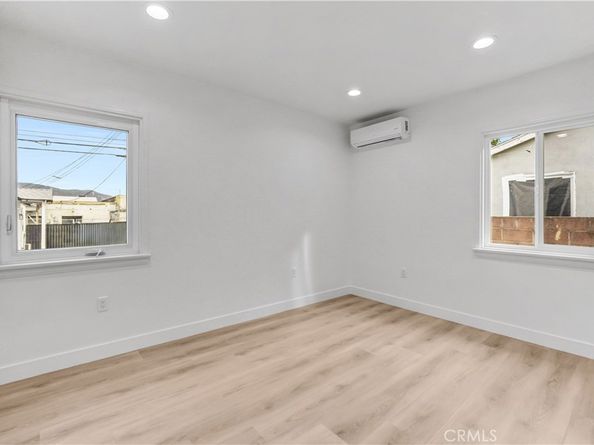 2030 N Brighton, Burbank CA 91504
