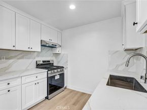 2030 N Brighton, Burbank CA 91504