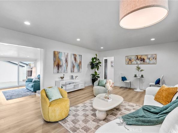 2030 N Brighton, Burbank CA 91504