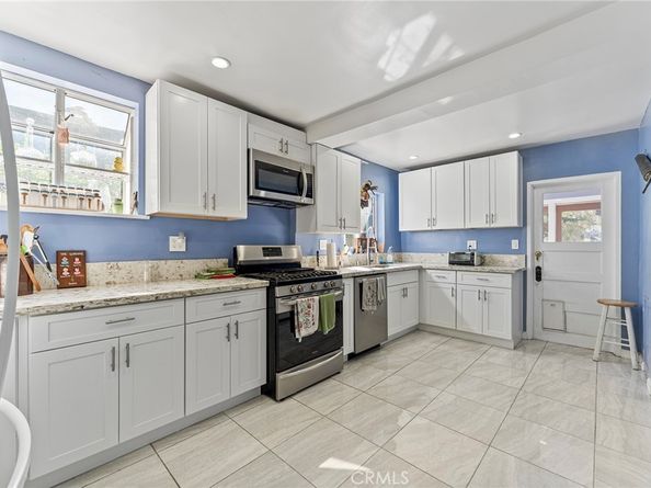 2042 Rome, Los Angeles CA 90065