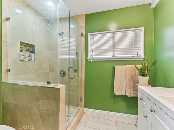 2042 Rome, Los Angeles CA 90065