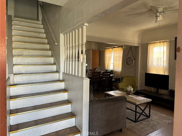 1166 W 39th Place, Los Angeles CA 90037