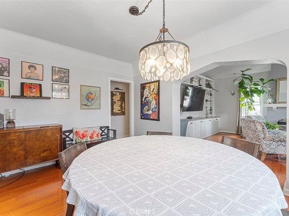 1848 W 70th Street, Los Angeles CA 90047
