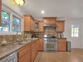 3284 Dawnview Avenue, Pomona CA 91767