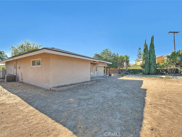 3284 Dawnview Avenue, Pomona CA 91767