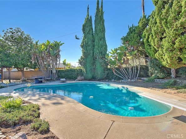 3284 Dawnview Avenue, Pomona CA 91767