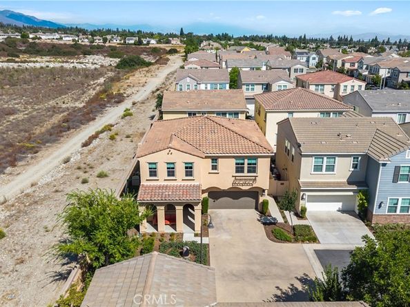 1640 Santa Fe Place, Upland CA 91784