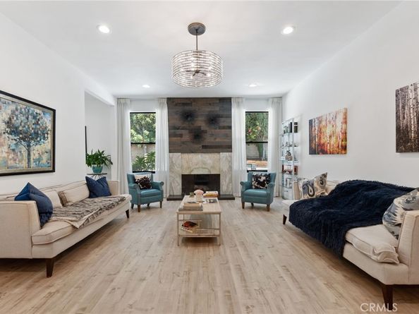 19651 Marilla Street, Northridge CA 91324