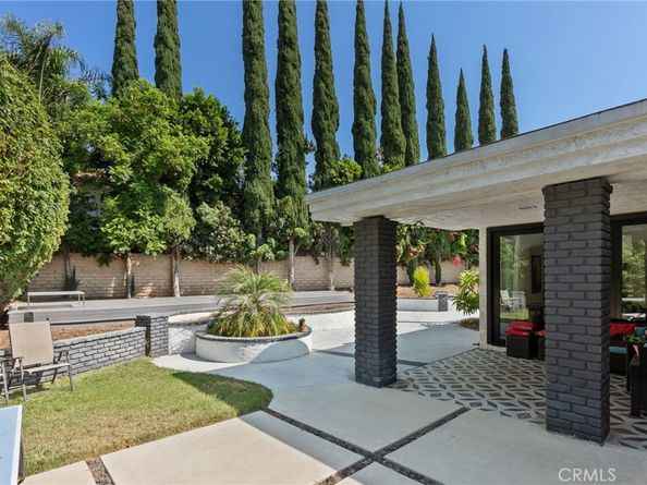 19651 Marilla Street, Northridge CA 91324