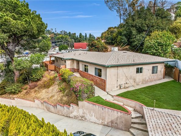 1480 Glengarry Road, Pasadena CA 91105