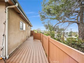 1480 Glengarry Road, Pasadena CA 91105
